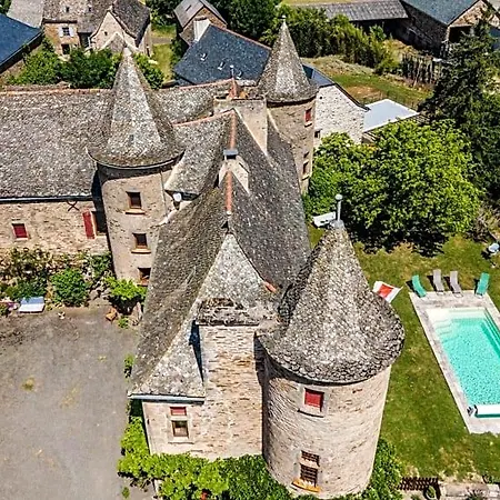 Chateau De Cadars Bed and Breakfast Quins